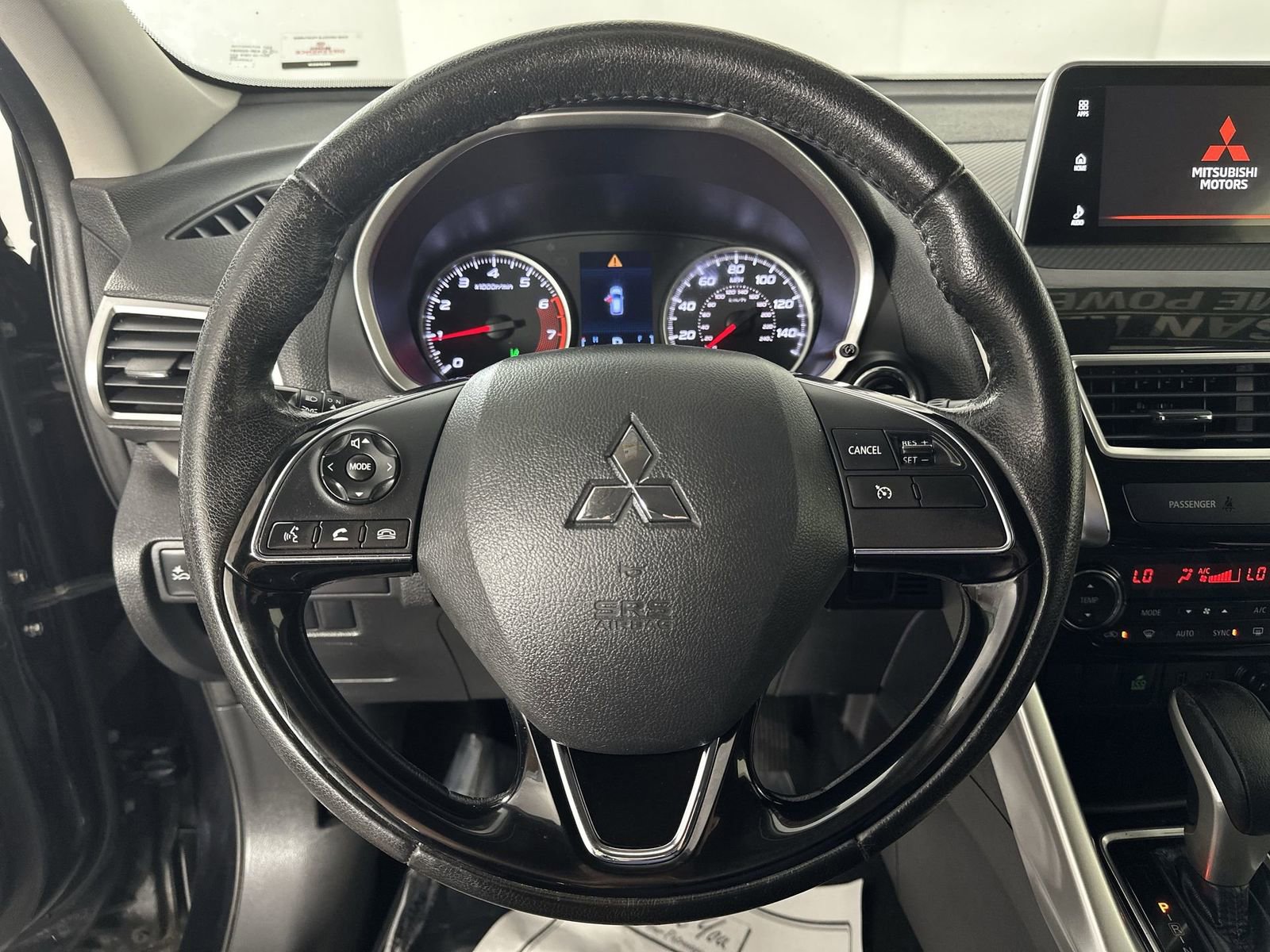 Used 2020 Mitsubishi Eclipse Cross SE image 18