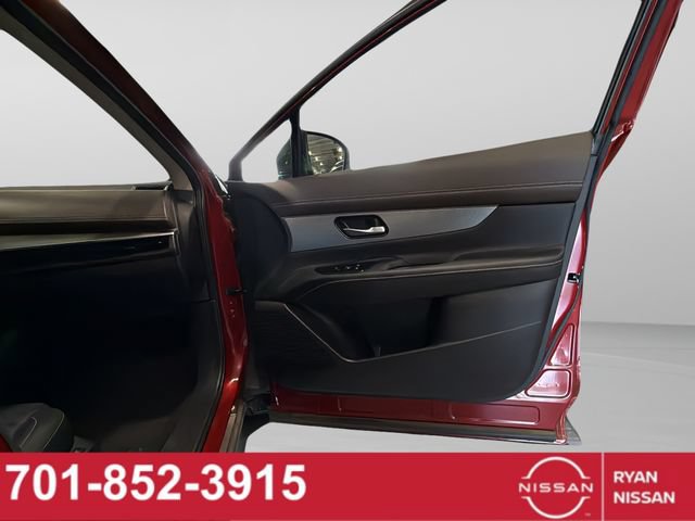 Certified 2025 Nissan Murano Platinum w/ Cargo Package AWD/4WD image 37