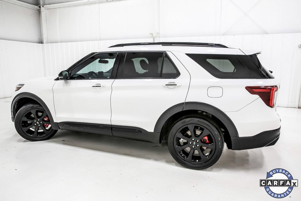 Used 2020 Ford Explorer ST w/ ST Street Pack image 3
