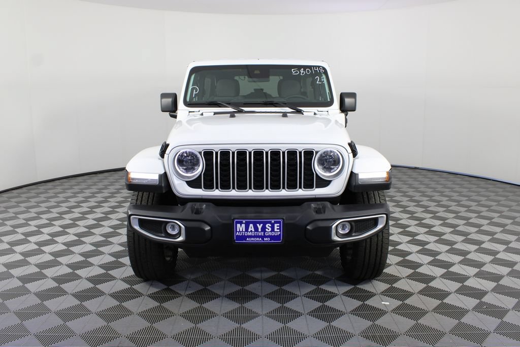 Used 2025 Jeep Wrangler Unlimited Sahara w/ Safety Group AWD/4WD image 26