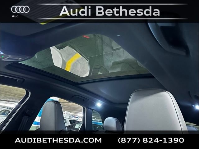 Used 2025 Audi Q5 Premium Plus w/ Premium Plus AWD/4WD image 28