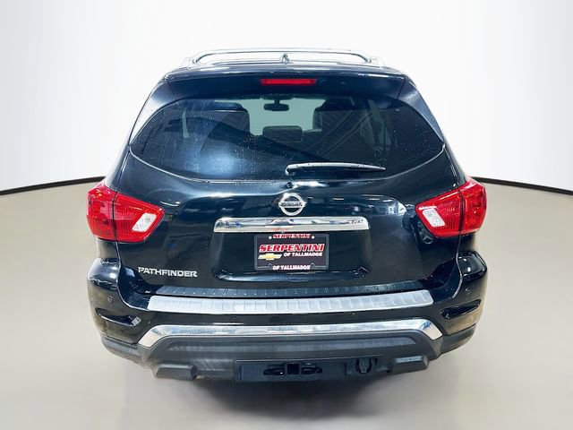 Used 2017 Nissan Pathfinder Platinum w/ Cargo Package AWD/4WD image 8