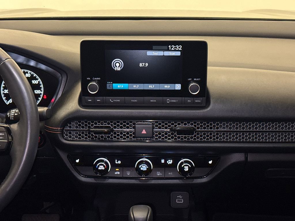Certified 2024 Honda HR-V Sport image 15