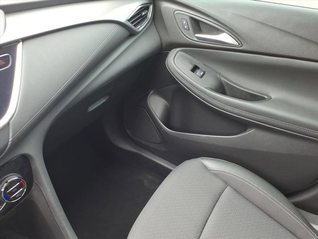 Used 2023 Buick Encore GX Select AWD/4WD image 32