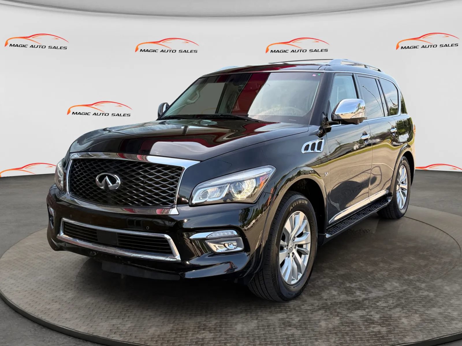 Used 2016 INFINITI QX80 4WD w/ All Season Package image 1