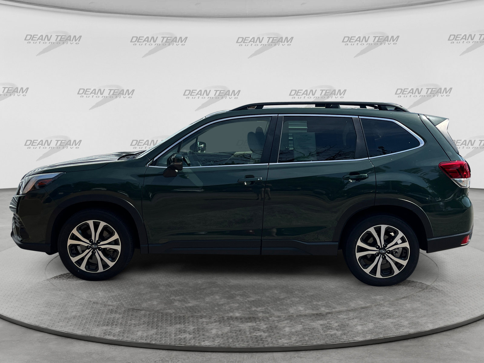 Used 2022 Subaru Forester Limited AWD/4WD image 4