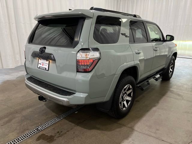 Certified 2023 Toyota 4Runner TRD Off-Road image 4