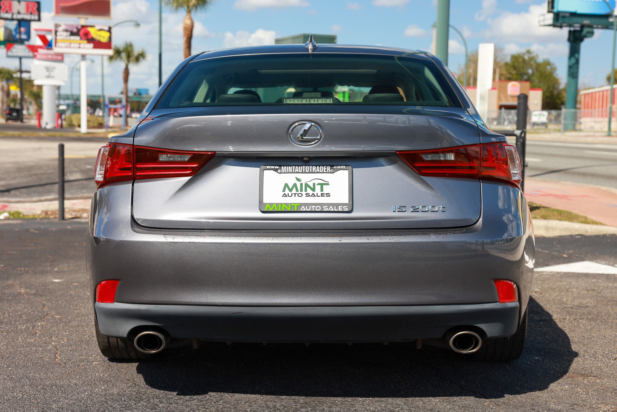 Used 2016 Lexus IS 200t image 12