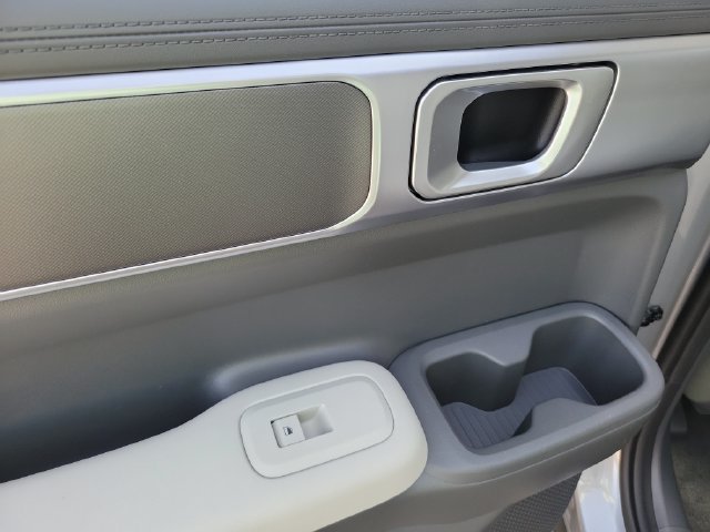 New 2026 Hyundai Santa Fe SE FWD image 22