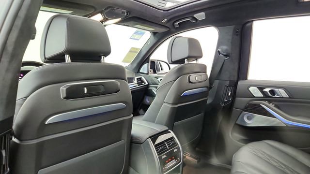 Used 2023 BMW X7 M60i w/ Executive Package image 35