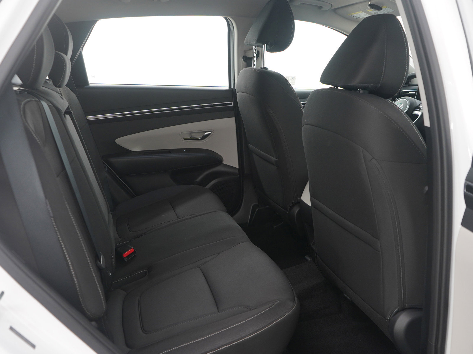 Used 2024 Hyundai Tucson SE AWD/4WD image 13