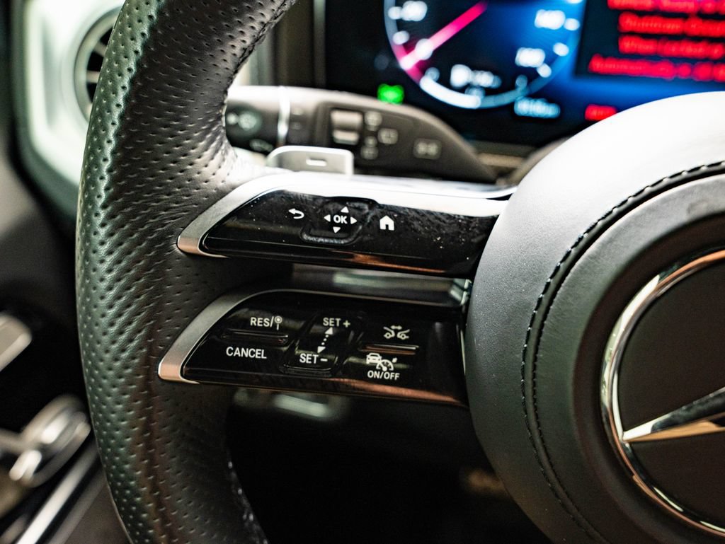 Certified 2025 Mercedes-Benz G 550 image 28