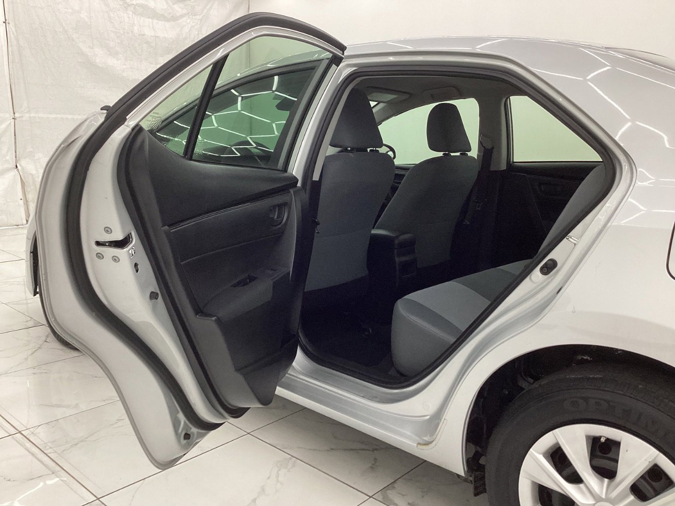 Used 2018 Toyota Corolla L FWD image 22