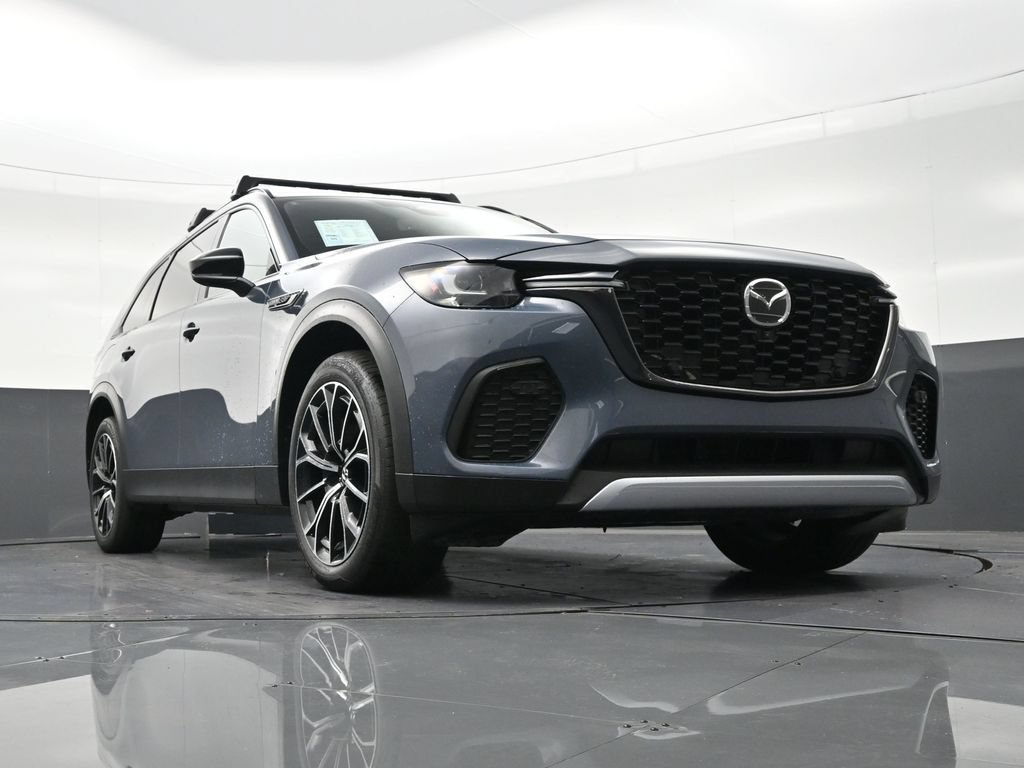 Used 2025 MAZDA CX-70 Plug-In Hybrid w/ Premium Plus AWD/4WD image 28