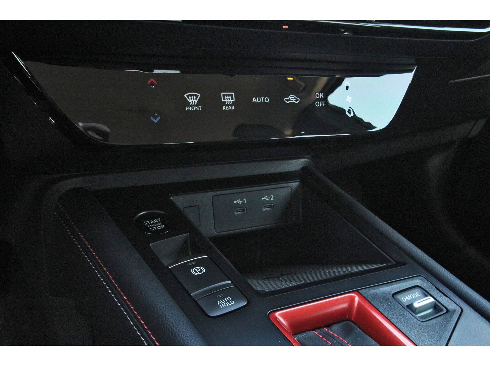 Certified 2025 Nissan Kicks SR FWD image 26