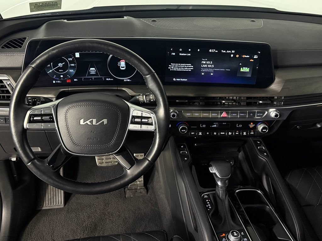 Used 2024 Kia Telluride SX Prestige X-Pro AWD/4WD image 11