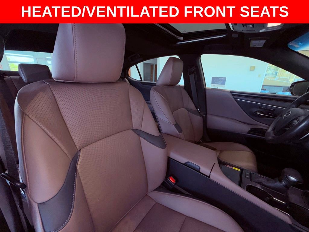 Certified 2025 Lexus ES 300h 300h NAV/PARK AST/1 OWNER/CLEA image 13