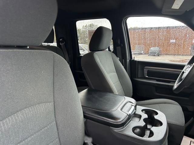 Used 2022 RAM 1500 Classic Warlock image 32