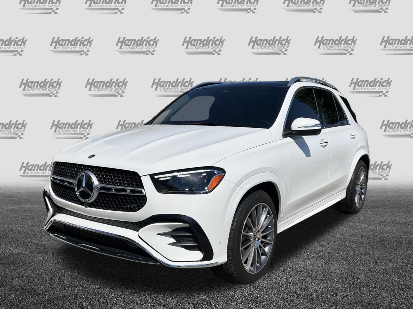 Certified 2025 Mercedes-Benz GLE 350 4MATIC w/ AMG Line Exterior image 5