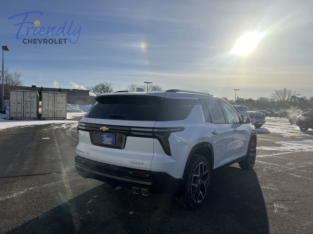 New 2026 Chevrolet Traverse High Country w/ LPO, Floor Liner Package AWD/4WD image 3