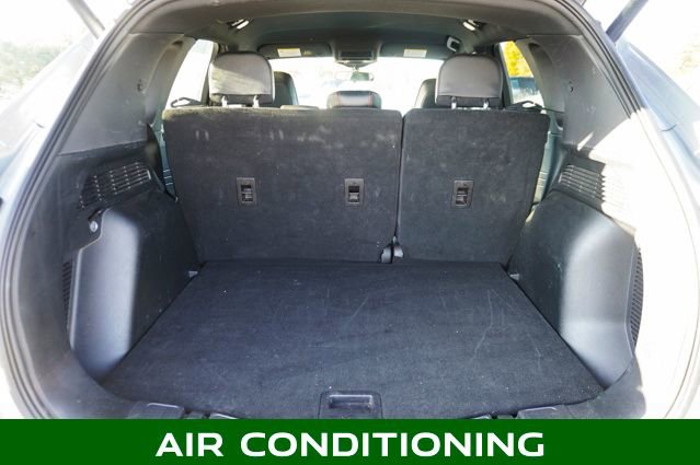 Used 2023 Ford Escape ST-Line image 5