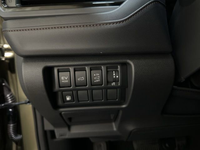 New 2025 Subaru Forester Touring image 19