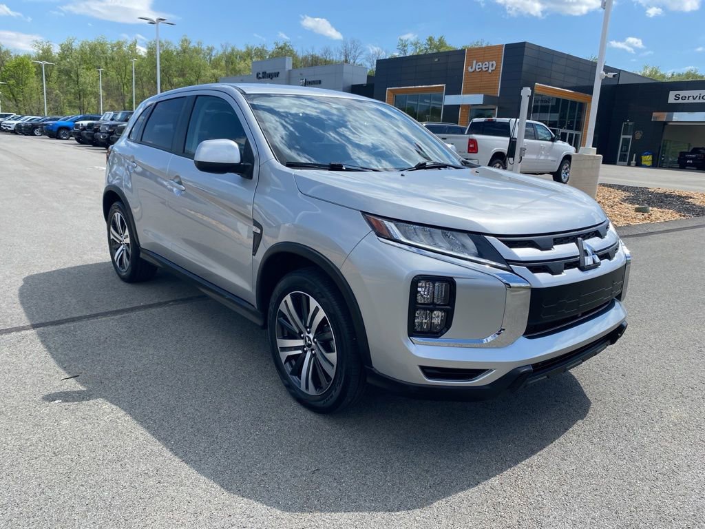 Used 2025 Mitsubishi Outlander Sport AWD image 1