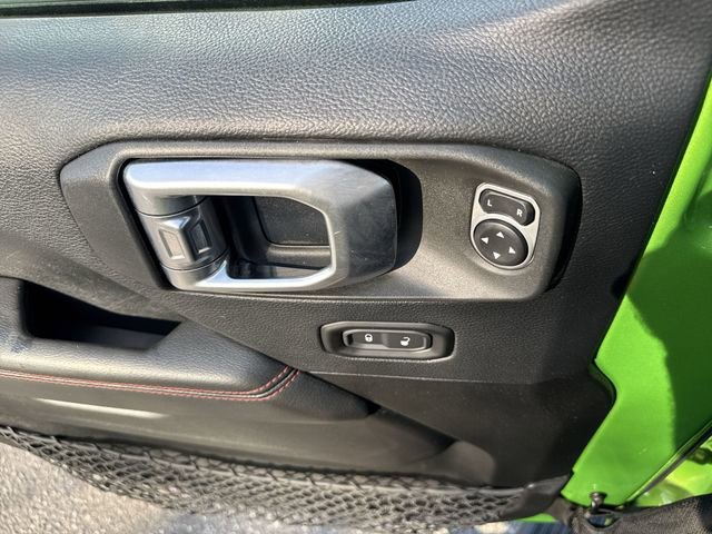Used 2019 Jeep Wrangler Unlimited Rubicon w/ Dual Top Group AWD/4WD image 27