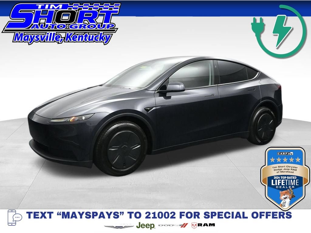 Used 2026 Tesla Model Y AWD image 1