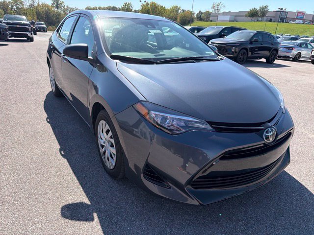 Used 2017 Toyota Corolla LE w/ Carpet Mat Package (TMS) FWD image 7