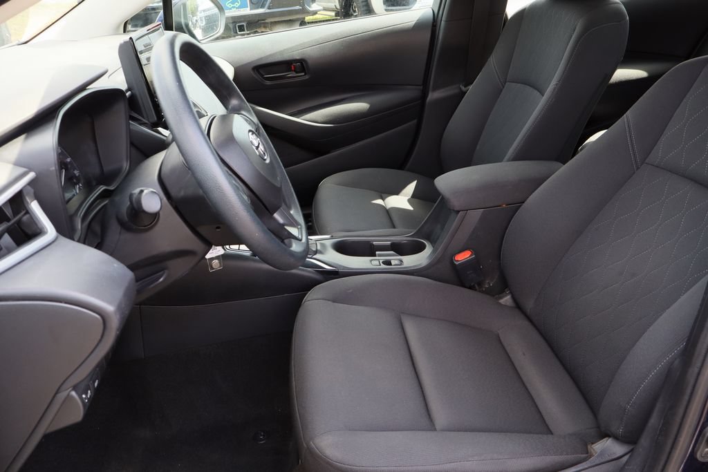 Used 2024 Toyota Corolla LE FWD image 21