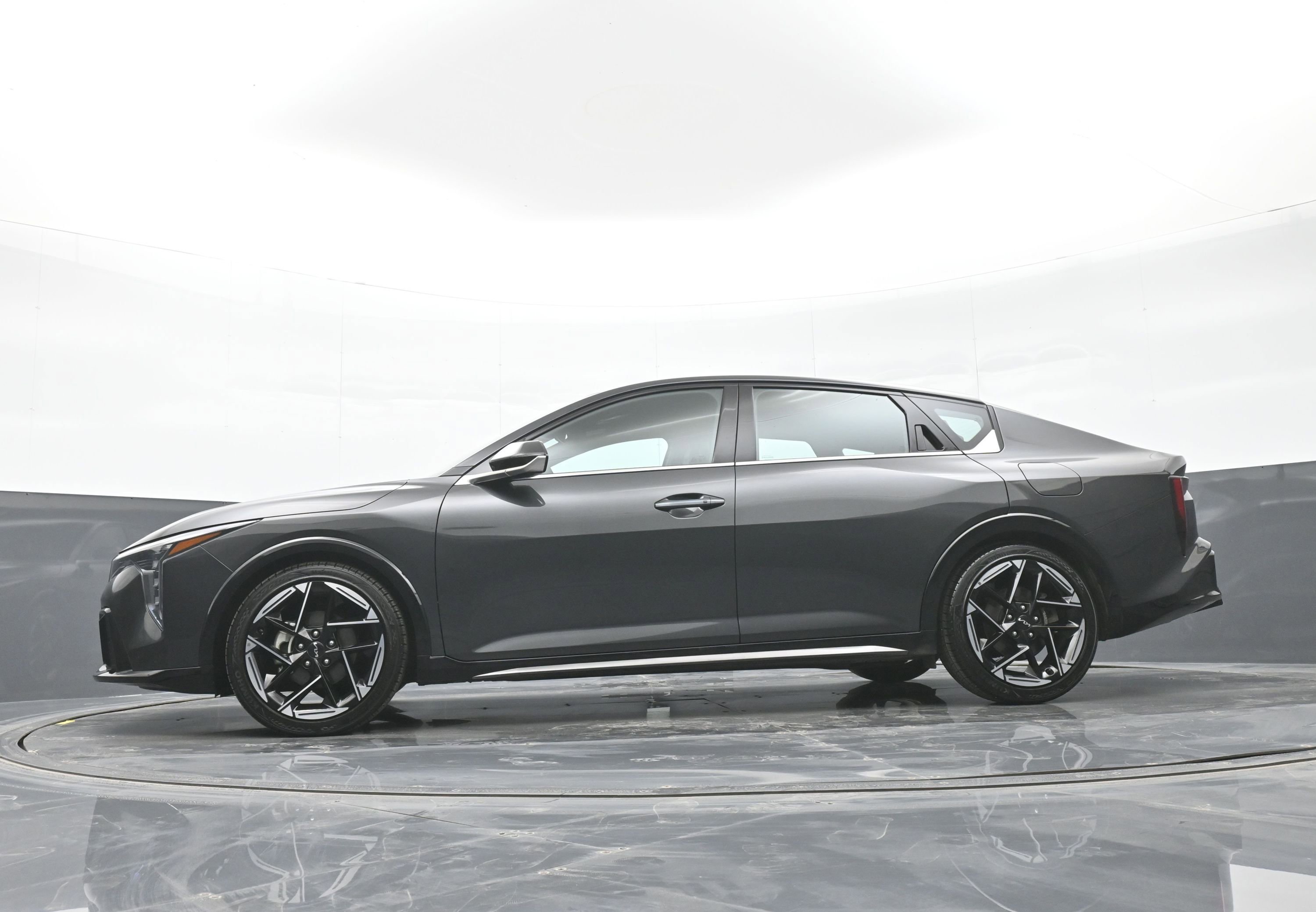 Used 2025 Kia K4 GT-Line w/ GT-Line Sunroof Package FWD image 43