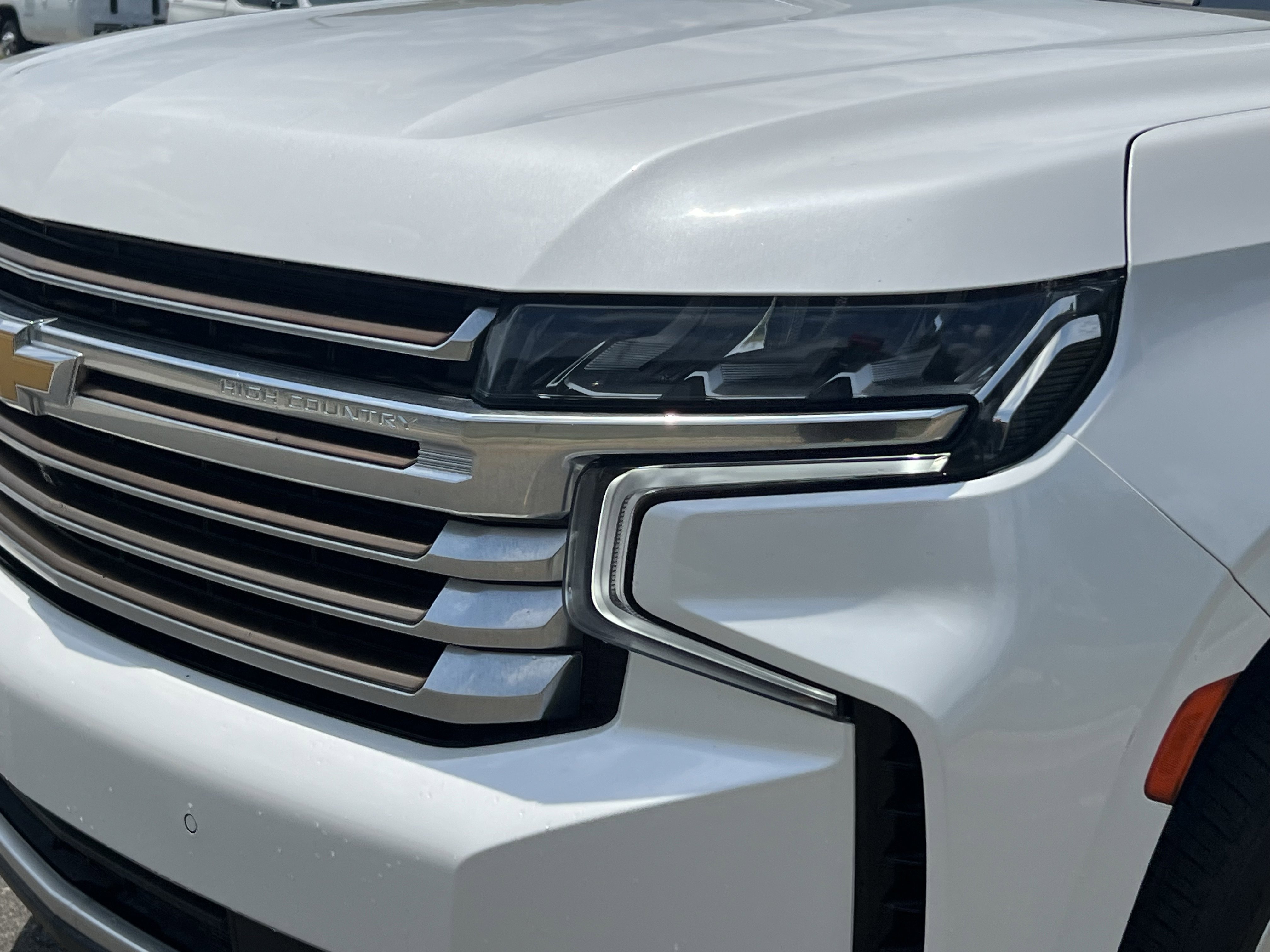 Used 2021 Chevrolet Tahoe High Country w/ Premium Package AWD/4WD image 12