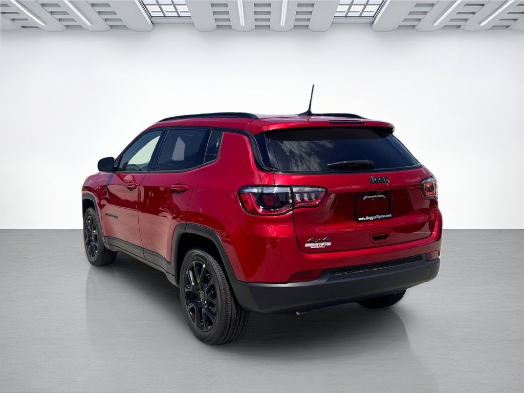 New 2026 Jeep Compass Latitude AWD/4WD image 5