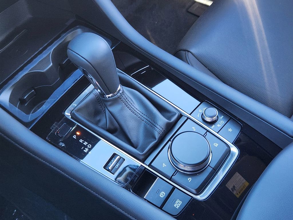 New 2026 MAZDA MAZDA3 Hatchback w/Premium Plus Pkg image 10