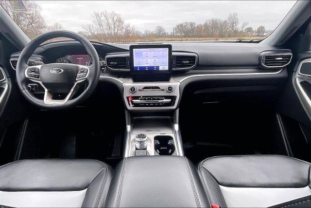 Certified 2023 Ford Explorer XLT w/ Equipment Group 202A image 13