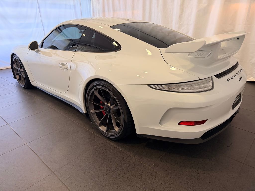 Certified 2014 Porsche 911 GT3 RWD image 3