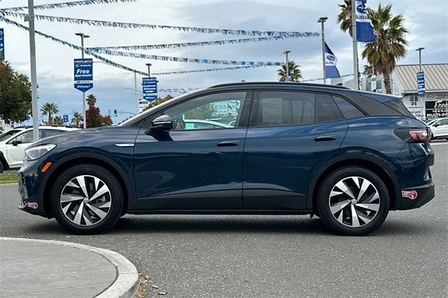 Used 2023 Volkswagen ID.4 Pro image 7