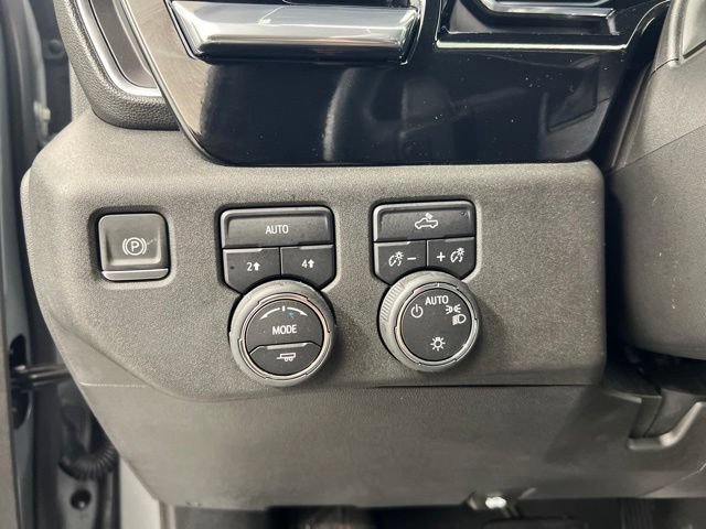 Used 2023 Chevrolet Silverado 1500 LT AWD/4WD image 15