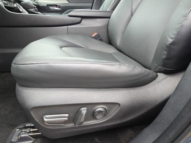 Certified 2025 Toyota Grand Highlander FWD image 30