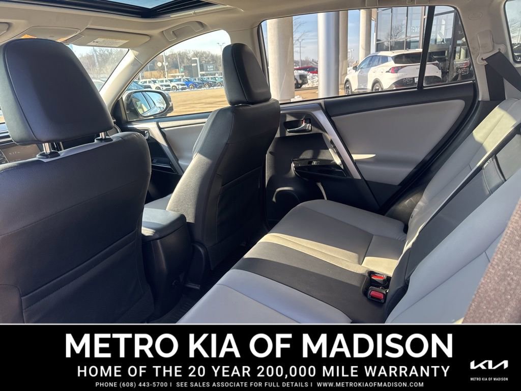 Used 2018 Toyota RAV4 Limited w/ Advanced Technology Package image 26