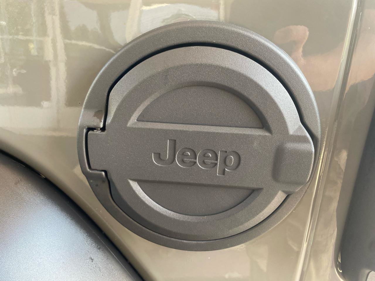 Used 2021 Jeep Wrangler Sport AWD/4WD image 27