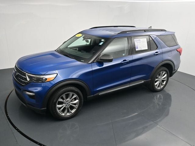 Used 2022 Ford Explorer XLT w/ Equipment Group 202A AWD/4WD image 22