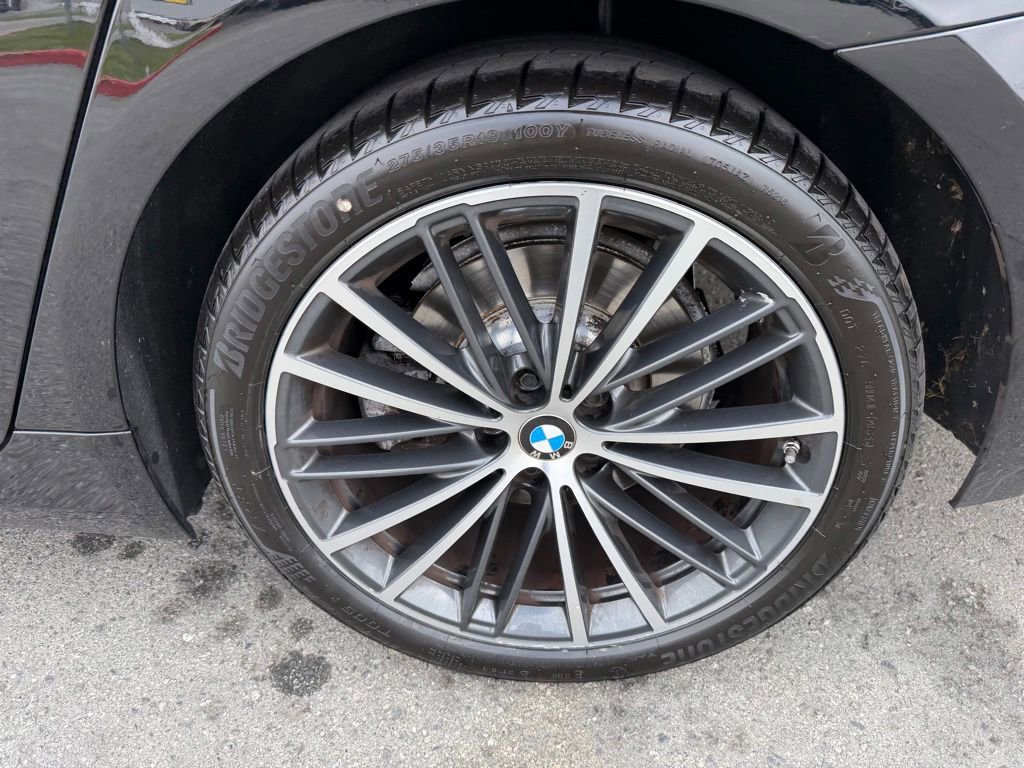Used 2023 BMW 530i w/ Convenience Package RWD image 12