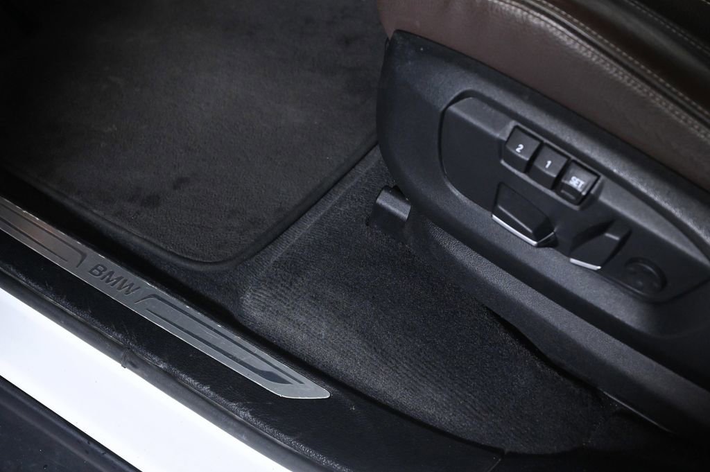 Used 2018 BMW X5 xDrive35i AWD/4WD image 19