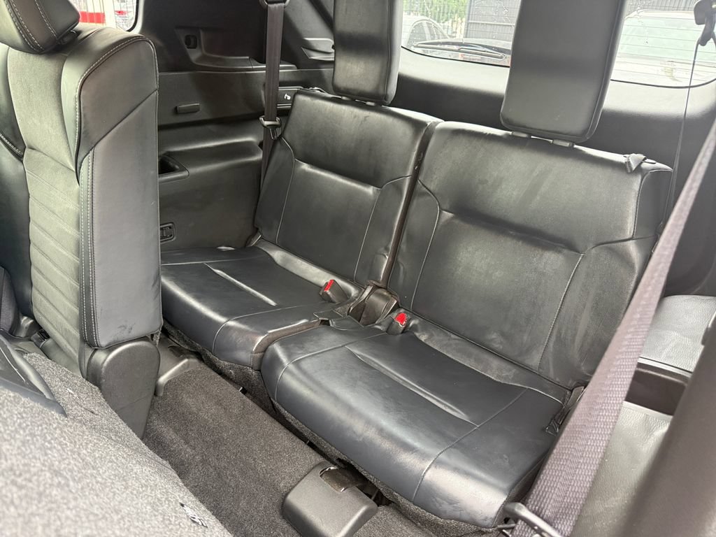 Used 2024 Mitsubishi Outlander SE AWD/4WD image 30