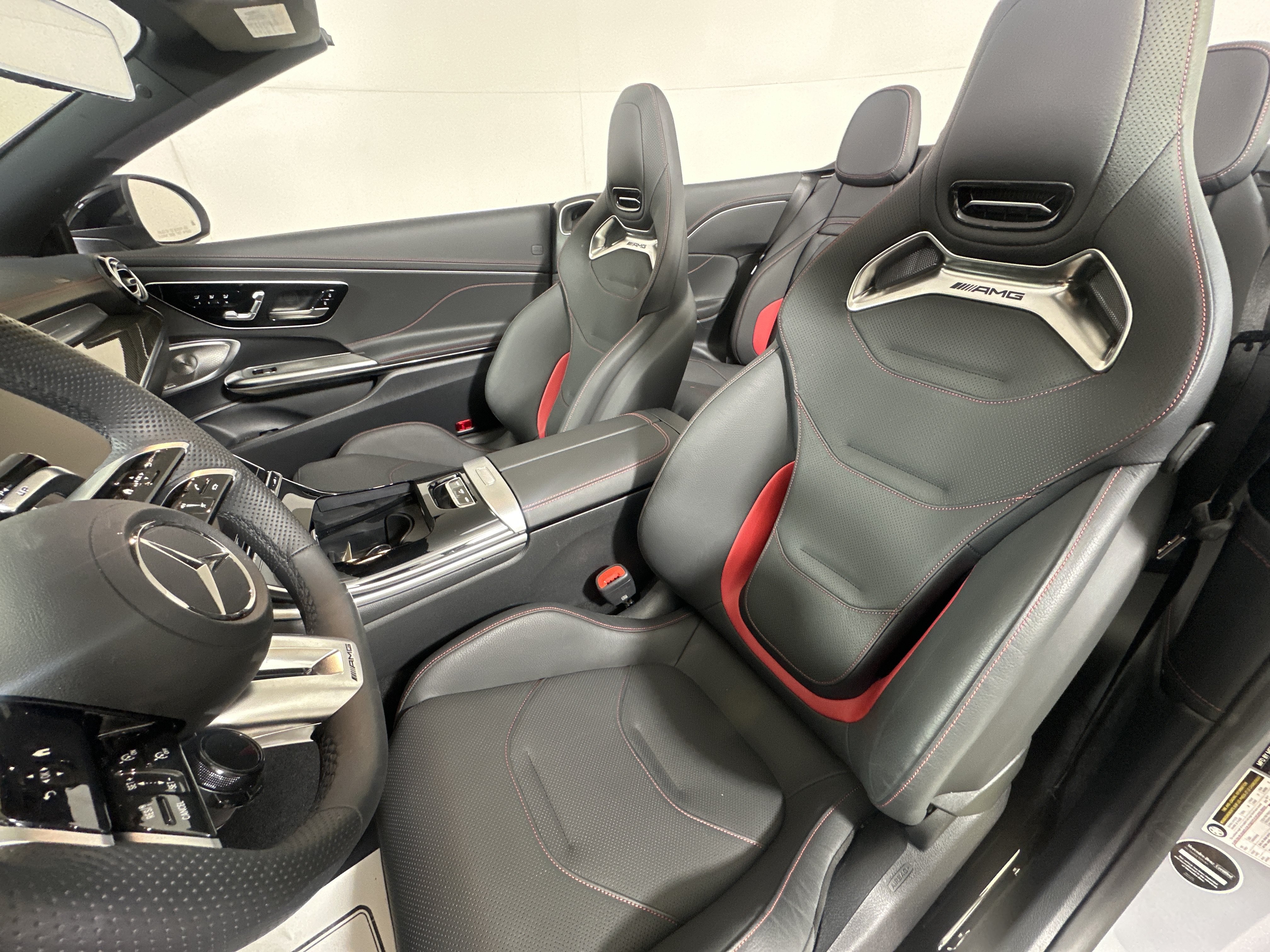 Used 2025 Mercedes-Benz CLE 53 AMG 4MATIC Cabriolet image 9