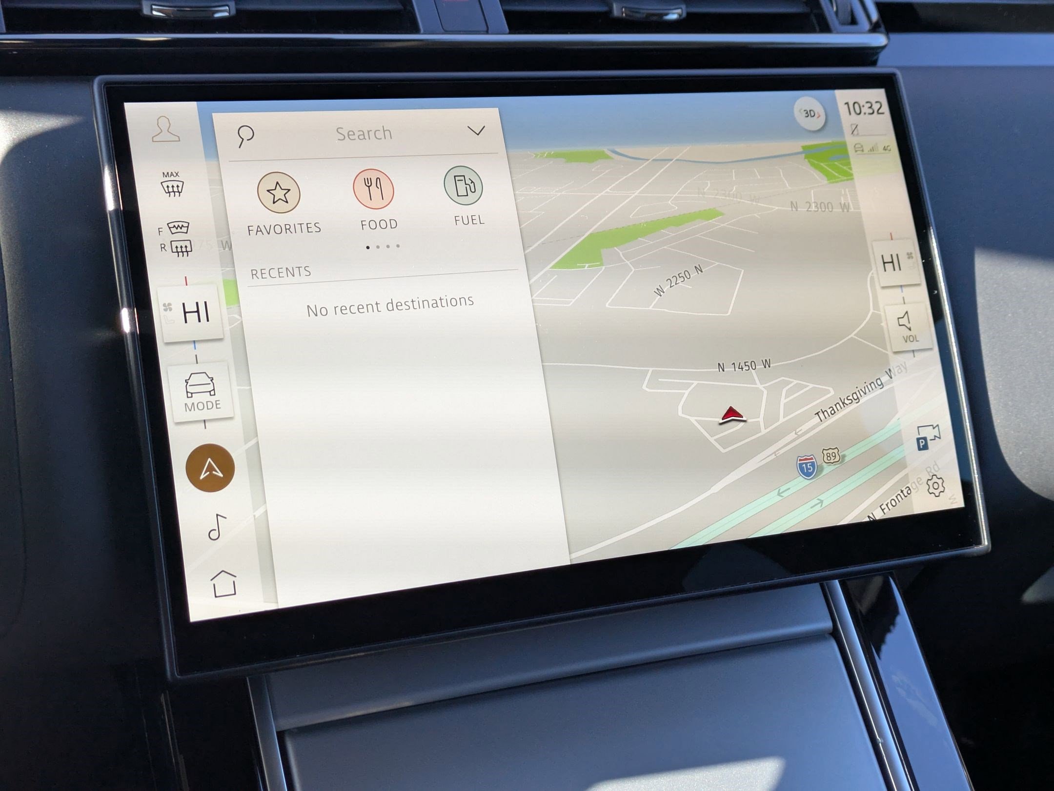 Certified 2024 Land Rover Range Rover Velar S image 21