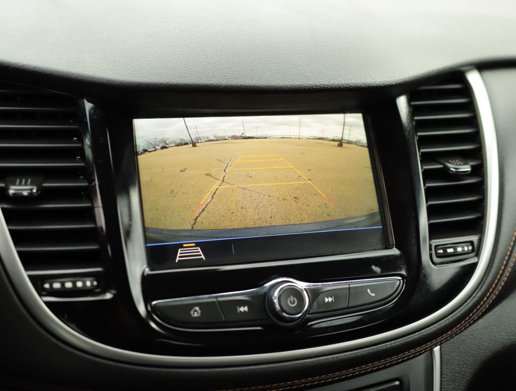 Used 2018 Chevrolet Trax LS image 14