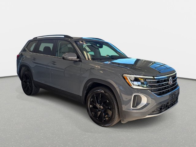 Used 2026 Volkswagen Atlas SE AWD/4WD image 3